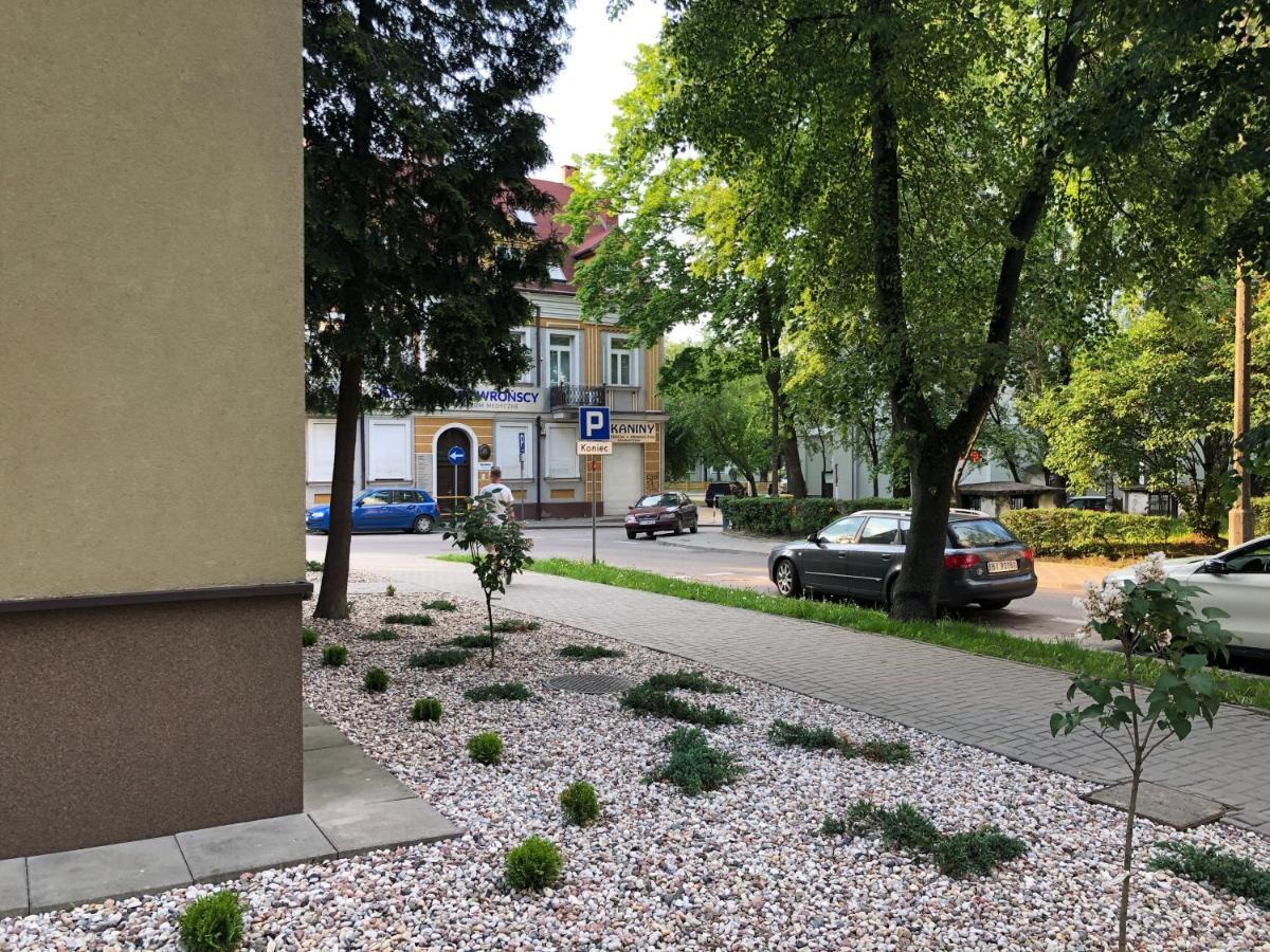 Cr Uroczy Apartament W Centrum Nowy Swiat 18 Bialystok Bagian luar foto